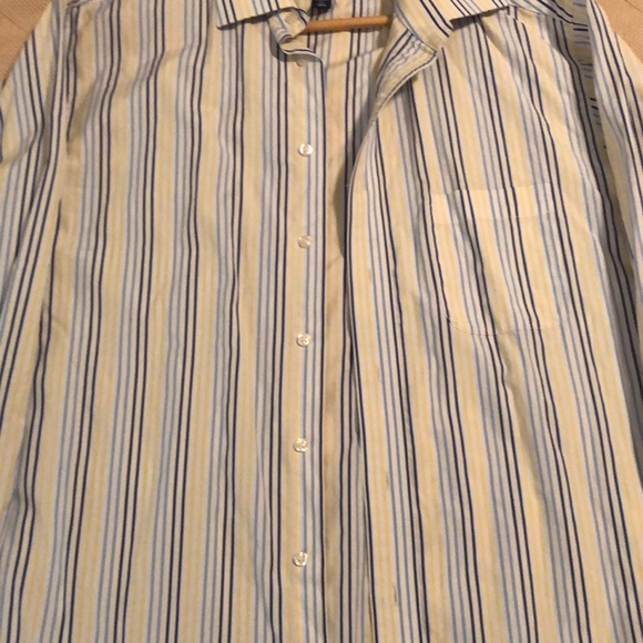 Dress shirt - Picture 3 of 3